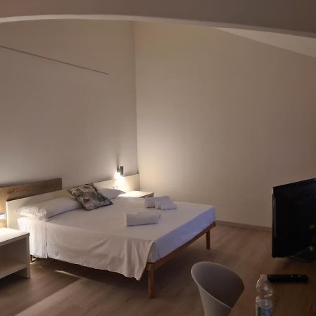 Simona Rooms 波尔托坎诺内 外观 照片