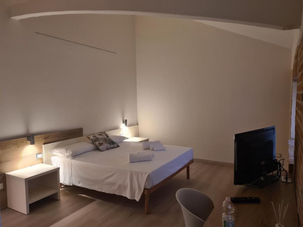 Simona Rooms 波尔托坎诺内 外观 照片